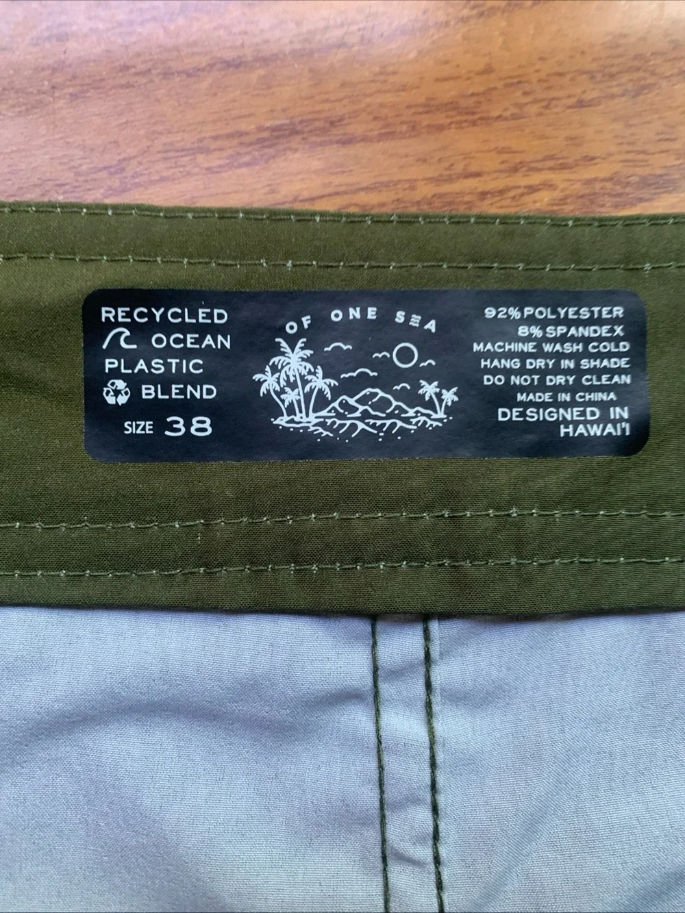 New OF ONE SEA Boardshorts Men's 38 Olive Green Swim Trunks Recycled Plastic